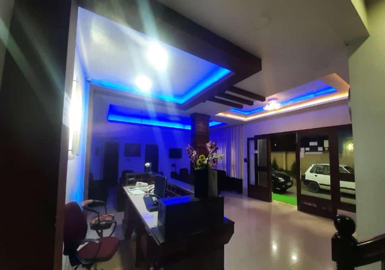 Hotel Pranav International-Fully Vaccinated Staff Gonikoppal Exterior photo